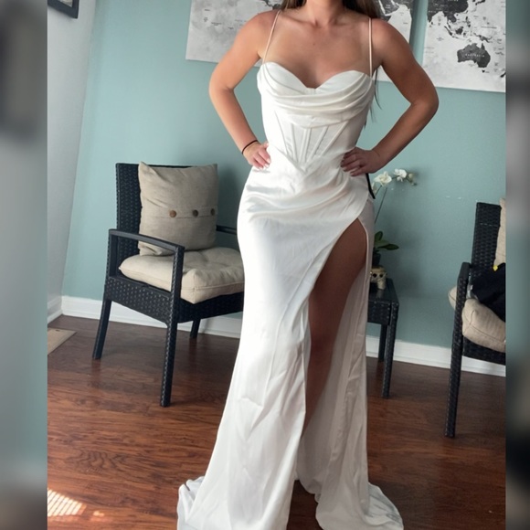 boutique Dresses & Skirts - White formal dress or minimalist wedding dress